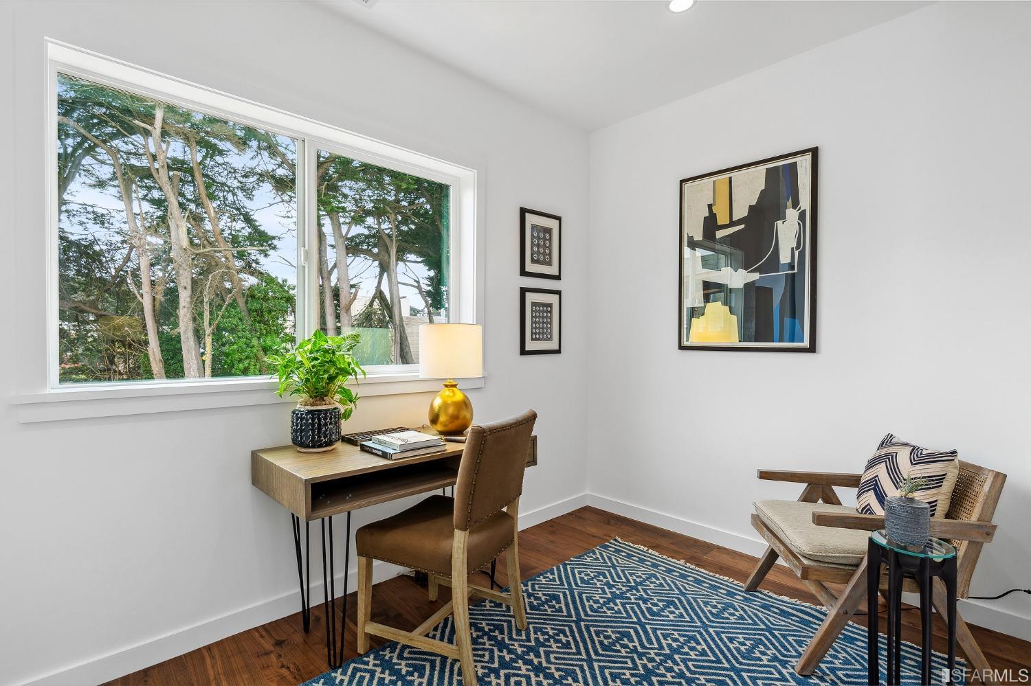 4229 Cabrillo Street