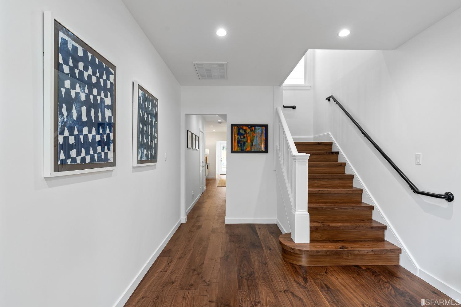 4229 Cabrillo Street