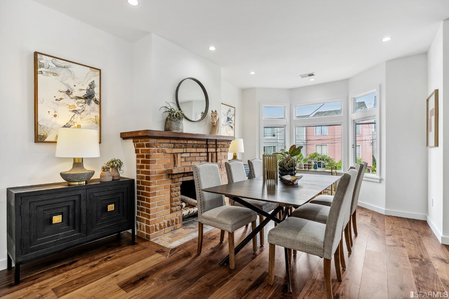 4229 Cabrillo Street