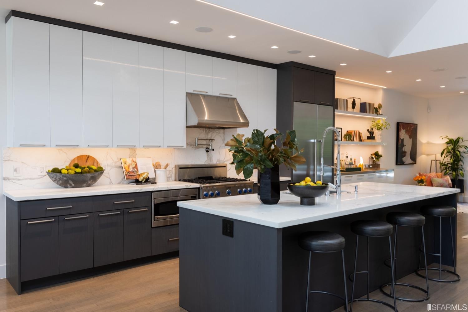 360 Arlington Street