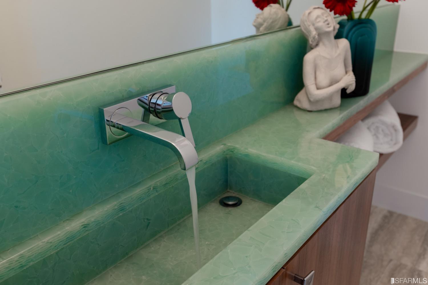 360 Arlington Street