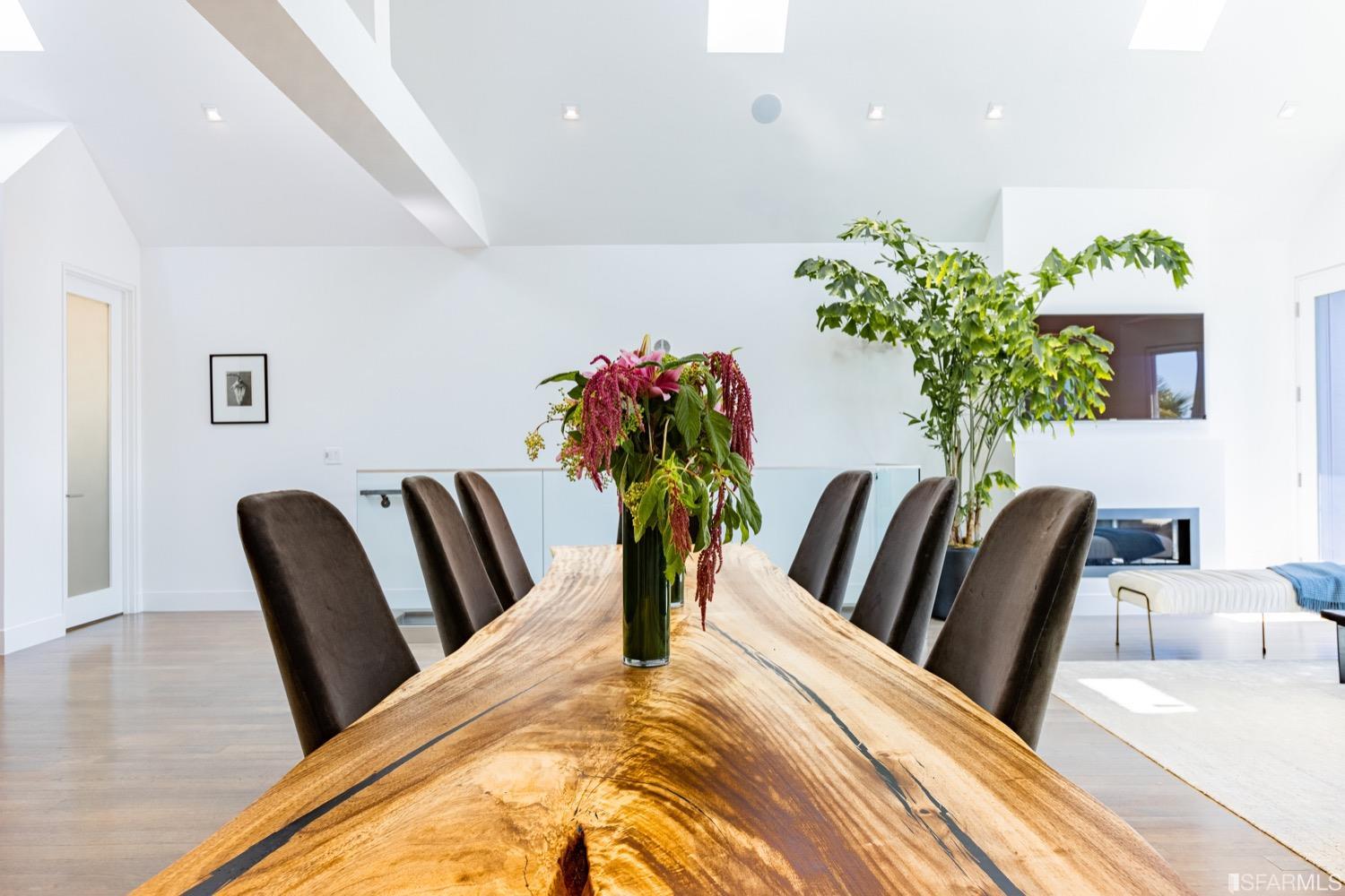 360 Arlington Street