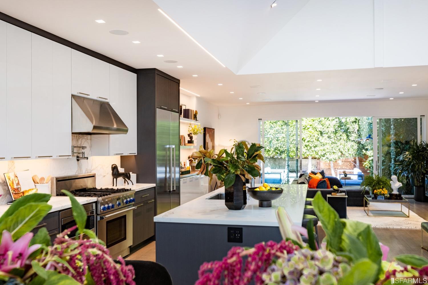 360 Arlington Street