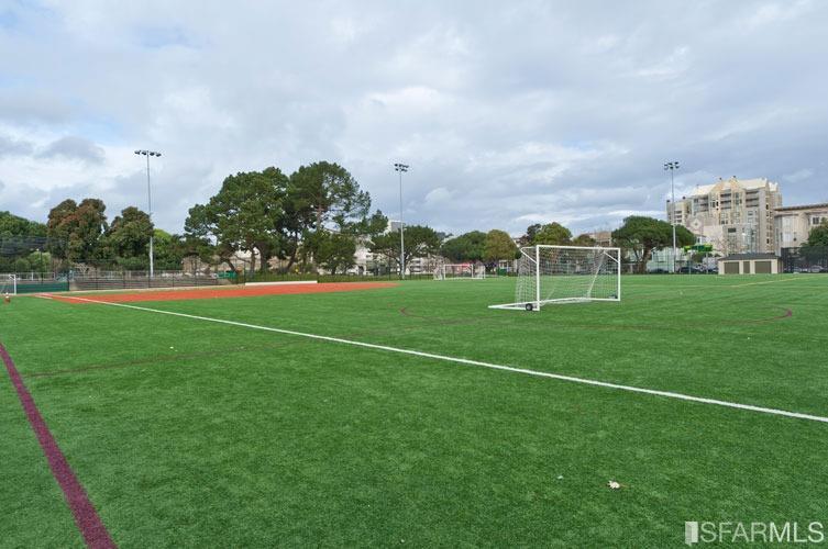 1200 Gough Street Unit: 9D