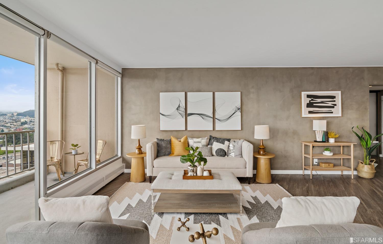 1200 Gough Street Unit: 9D