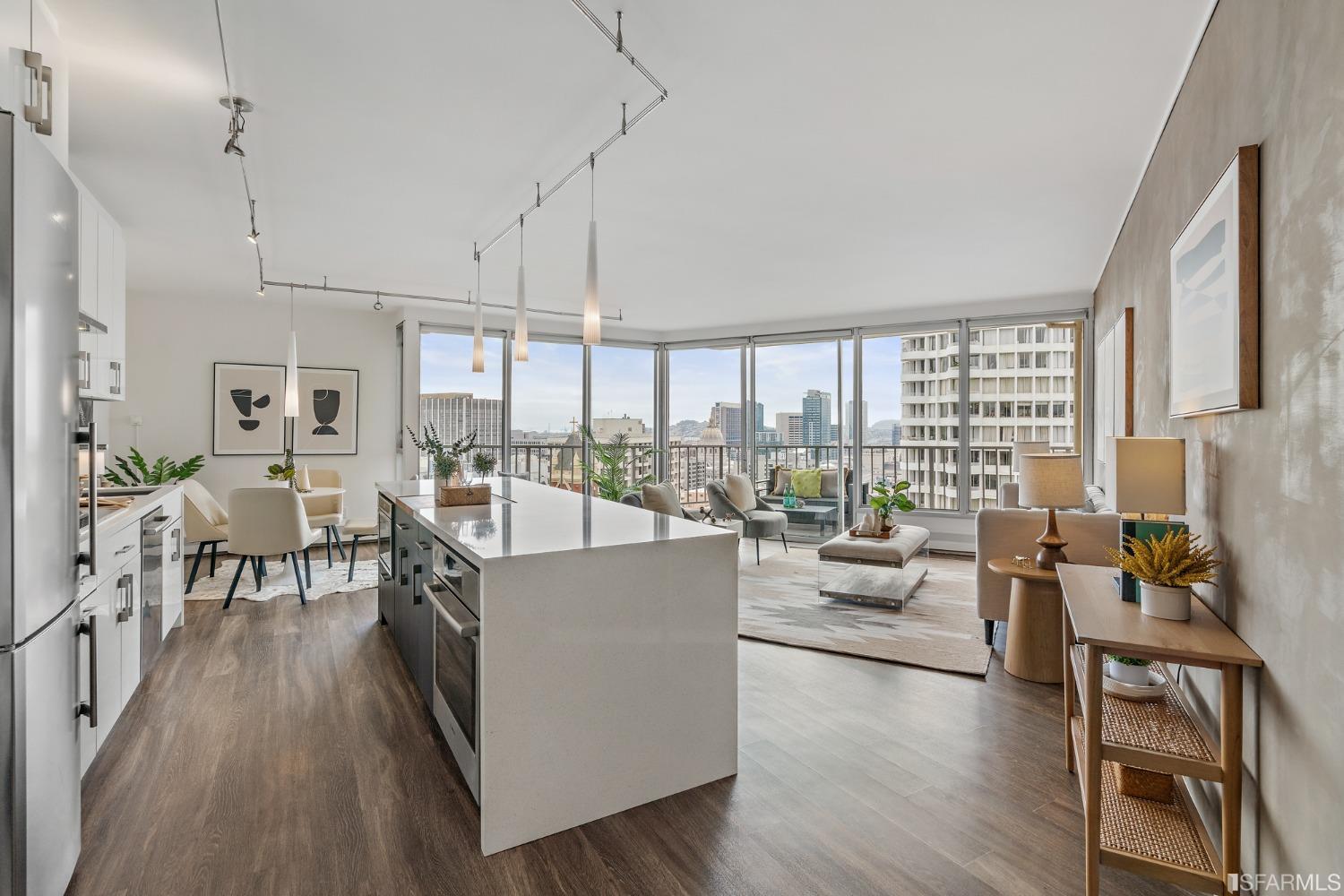 1200 Gough Street Unit: 9D