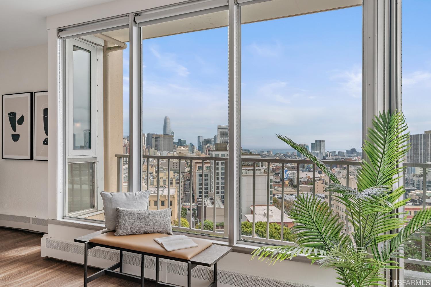 1200 Gough Street Unit: 9D