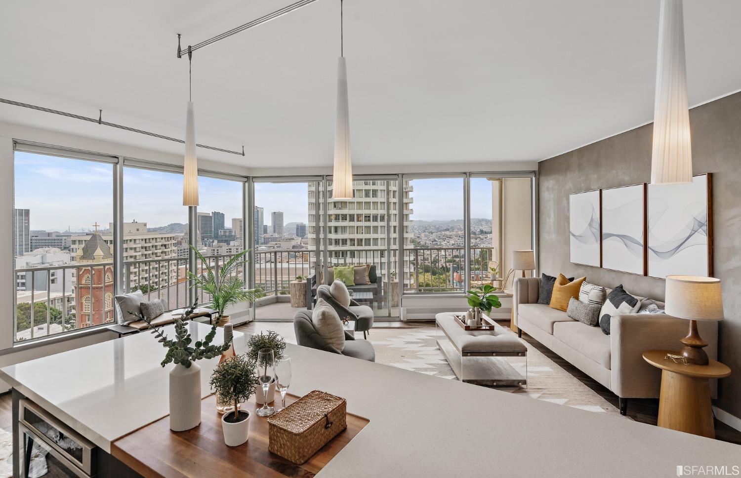 1200 Gough Street Unit: 9D