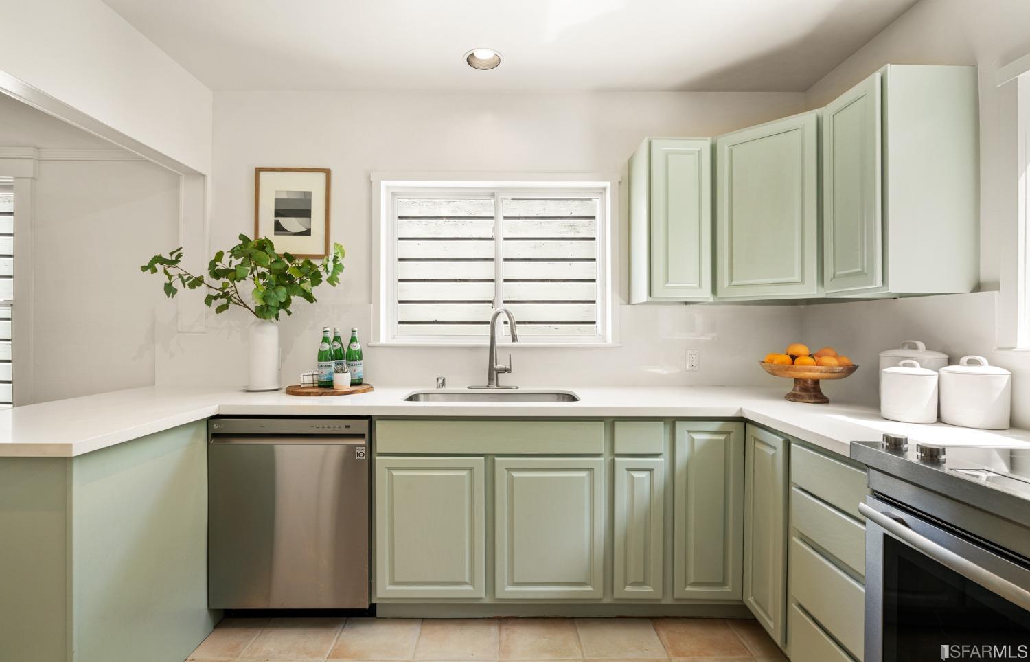 1015 Bosworth Street