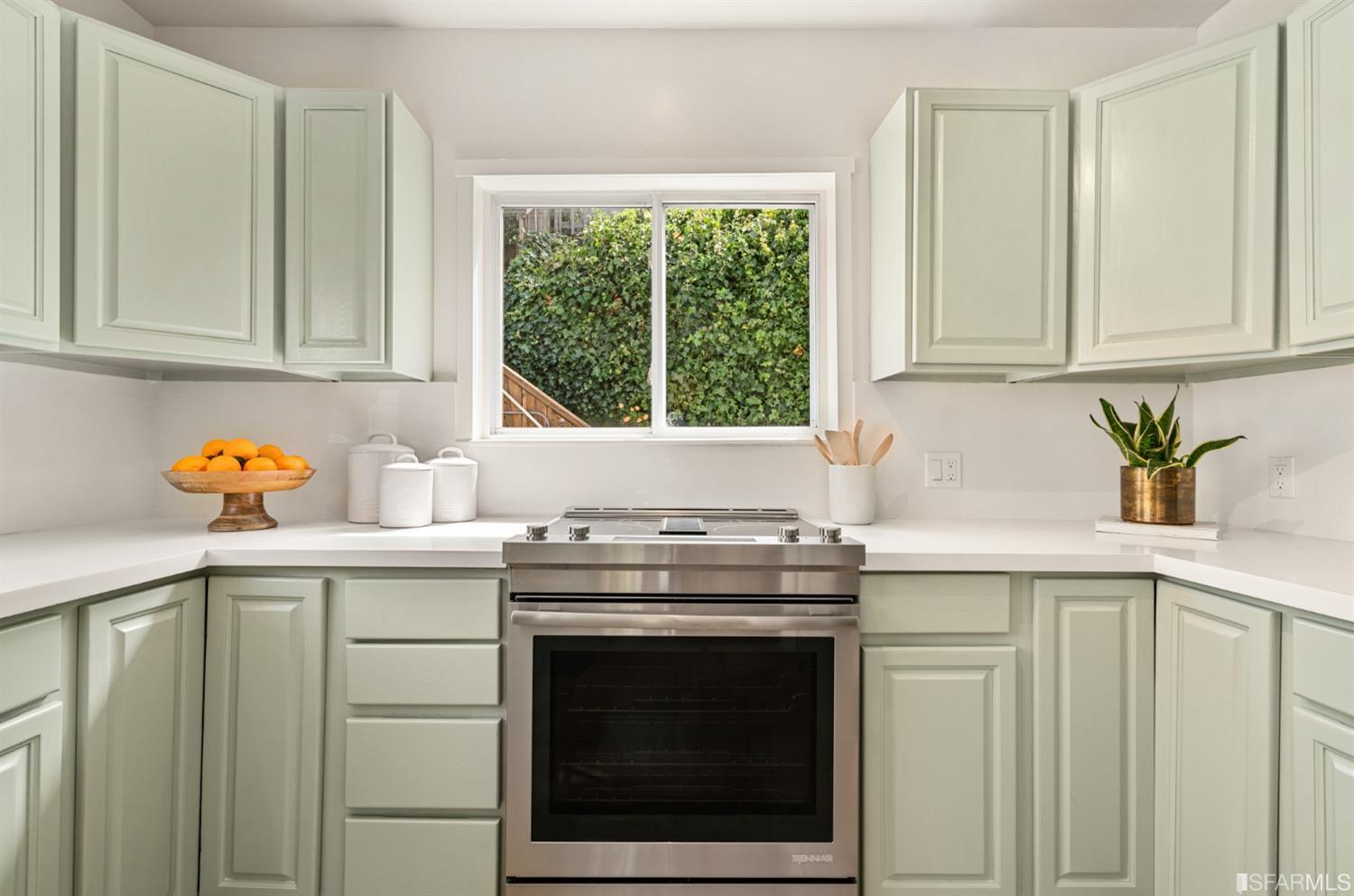 1015 Bosworth Street