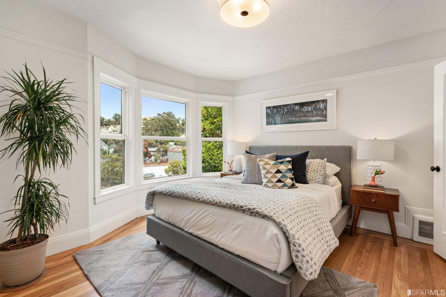 1015 Bosworth Street