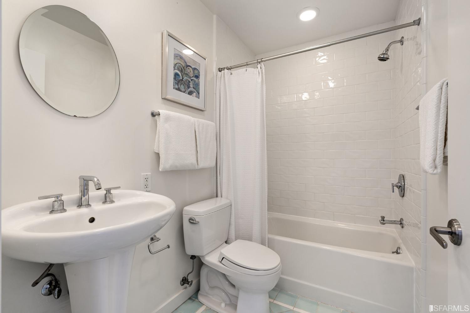 1015 Bosworth Street