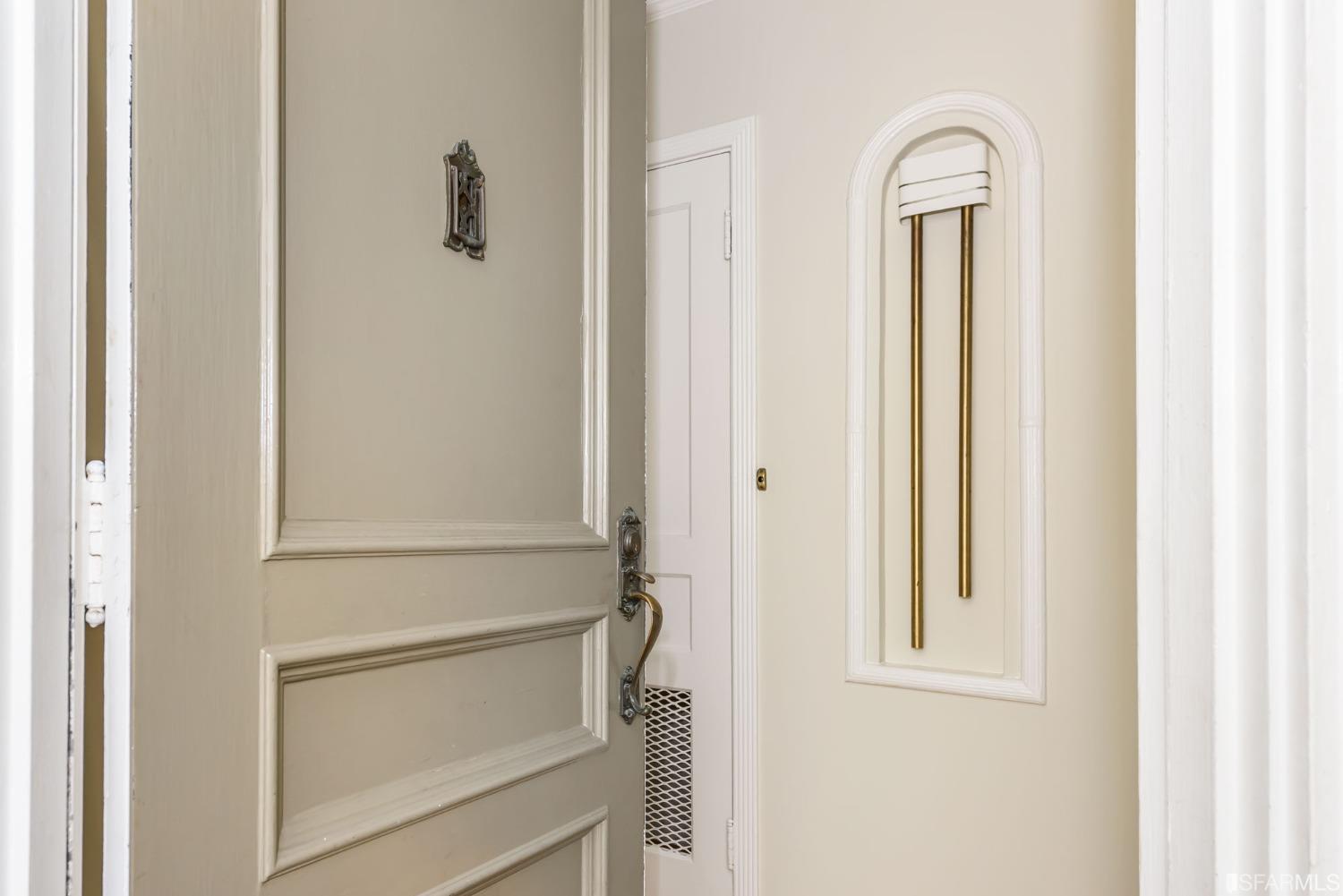 177 Meadowbrook Drive