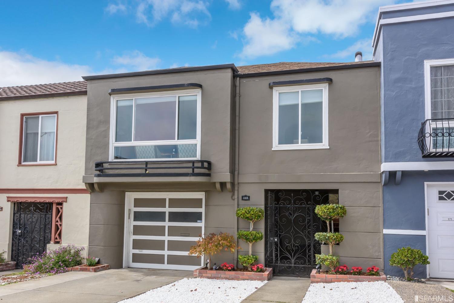 177 Meadowbrook Drive