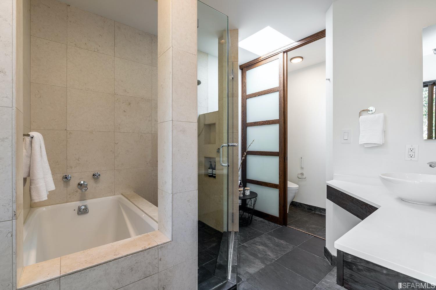 1902 Lyon Street Unit: A