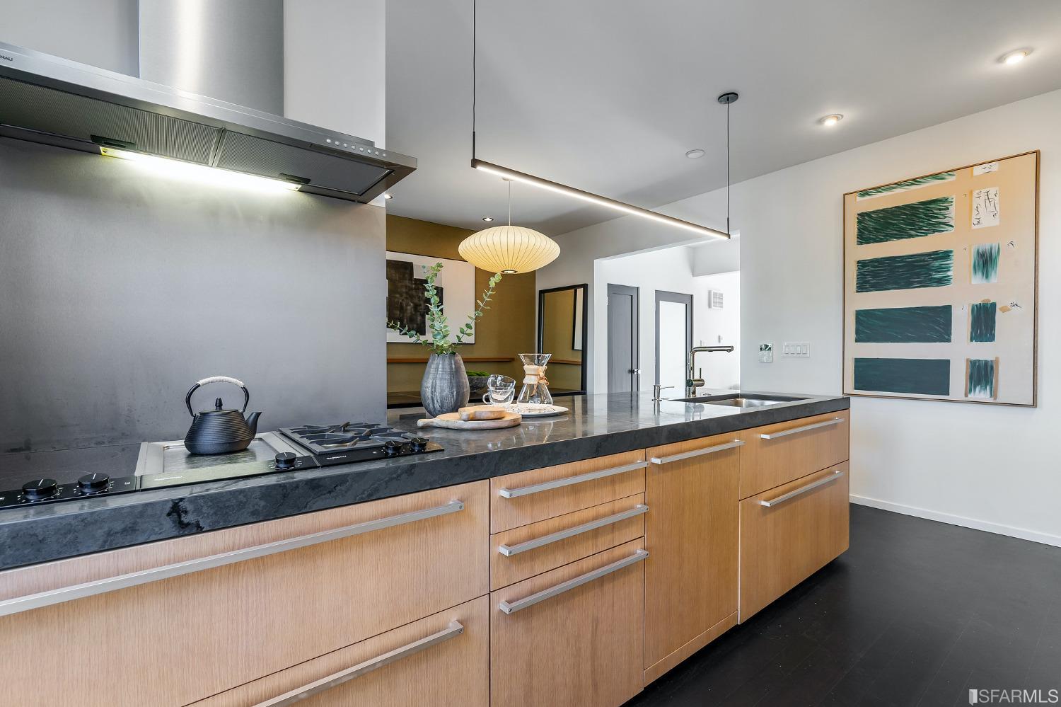 1902 Lyon Street Unit: A