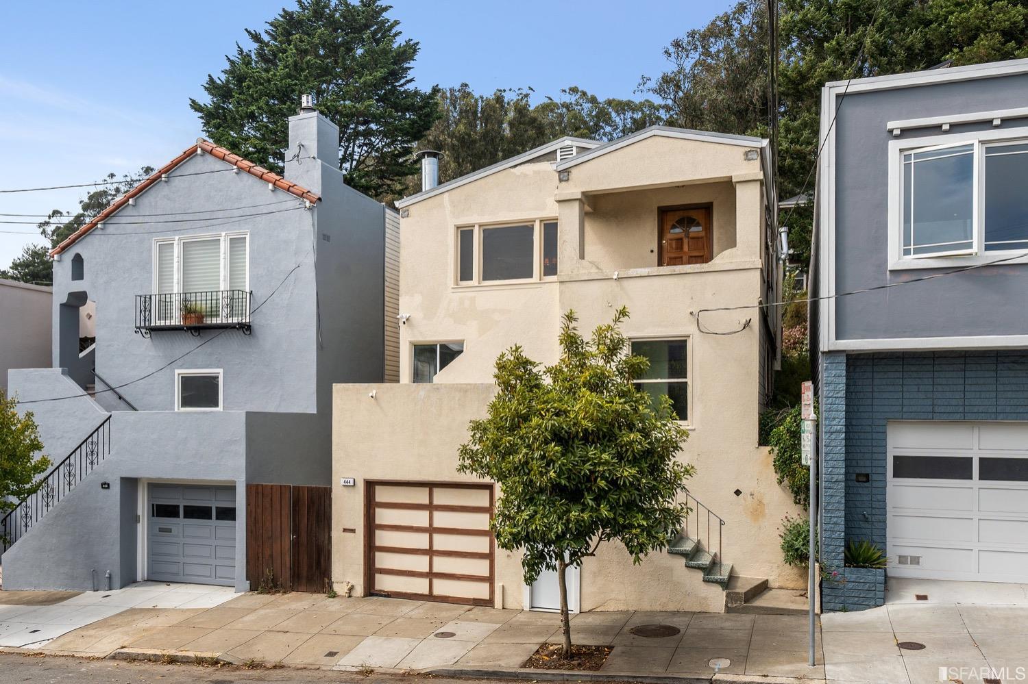 444 Laidley Street