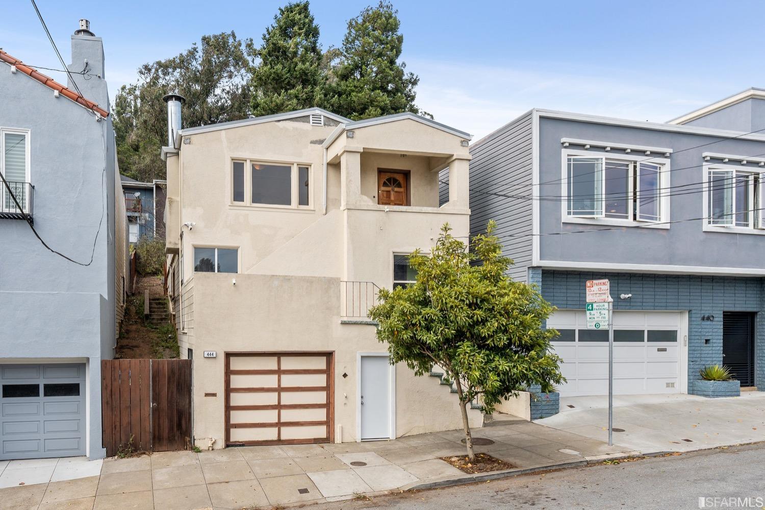 444 Laidley Street