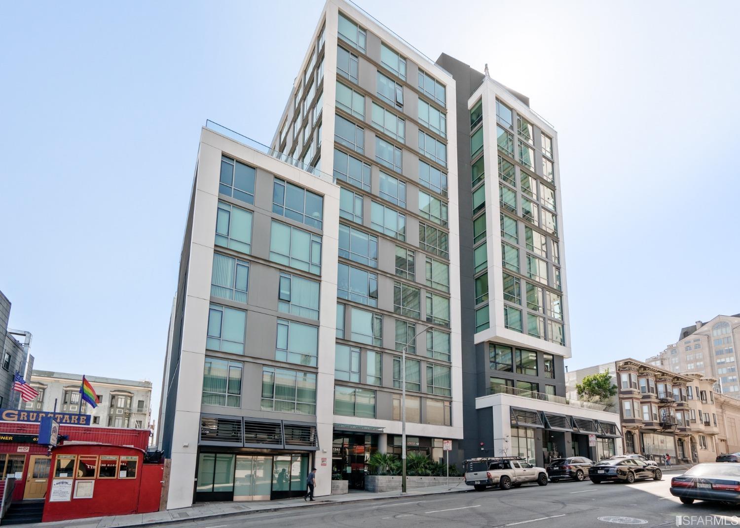 1545 Pine Street Unit: 611