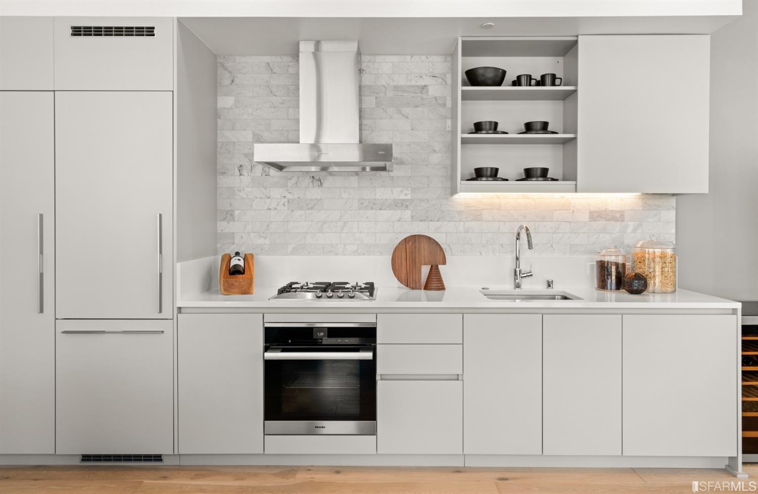 1545 Pine Street Unit: 611