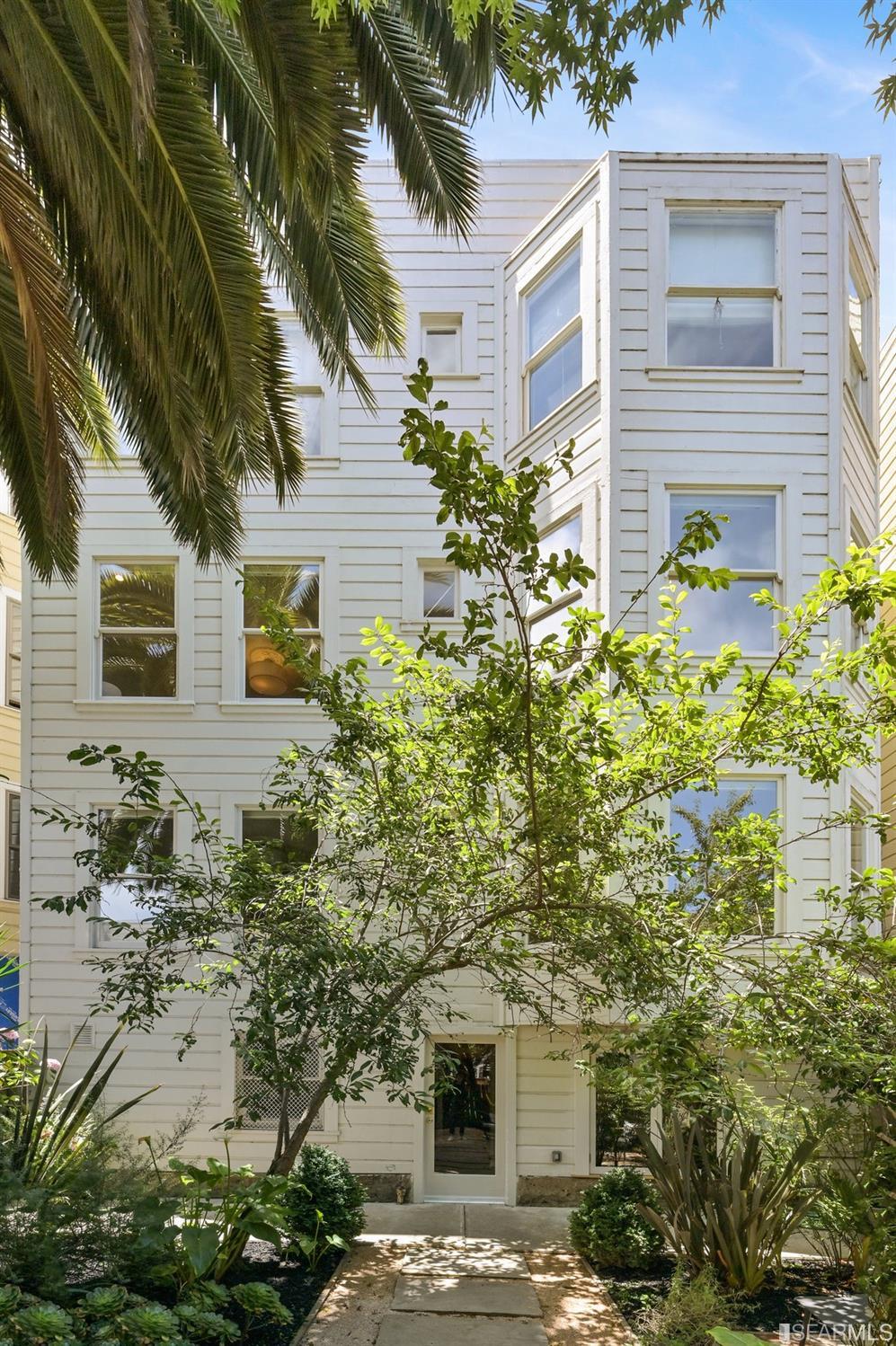 523 Dolores Street