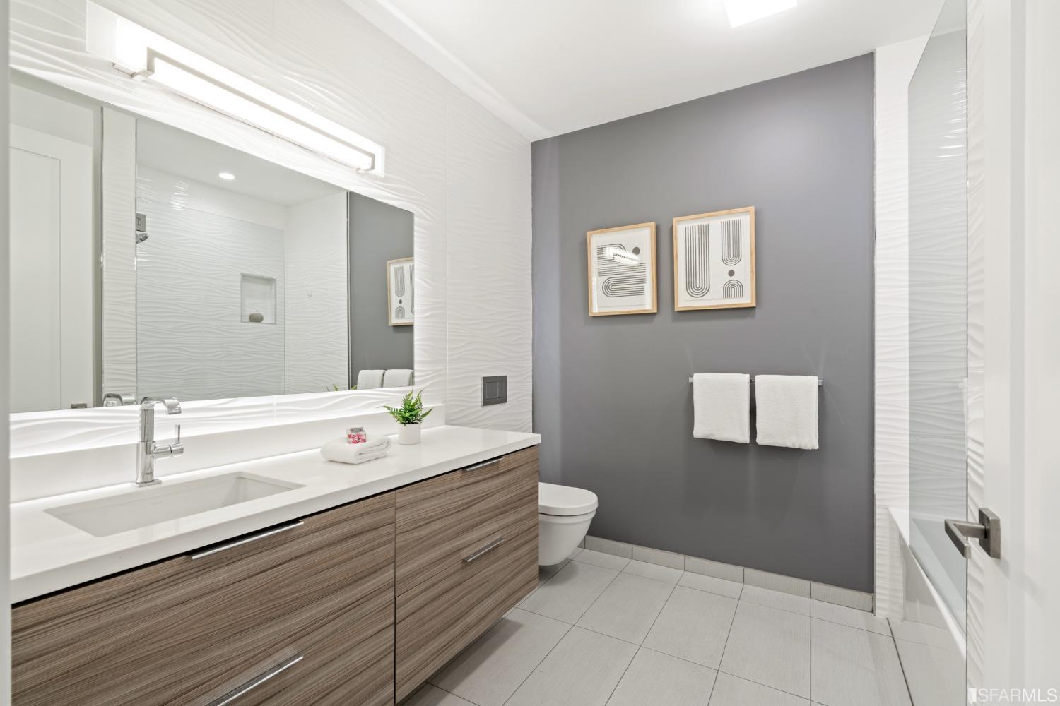 1811 Turk Boulevard Unit: 102