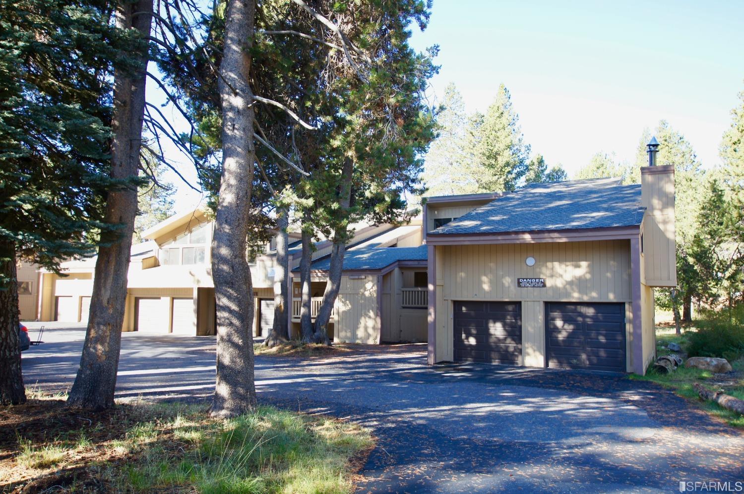 250 Creekside Drive Unit: 106