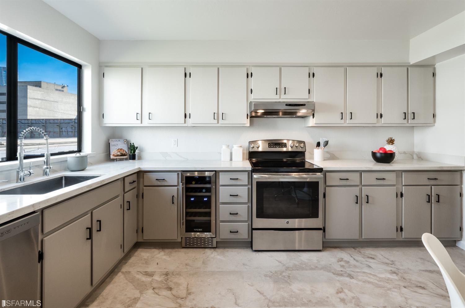 97 Duboce Avenue