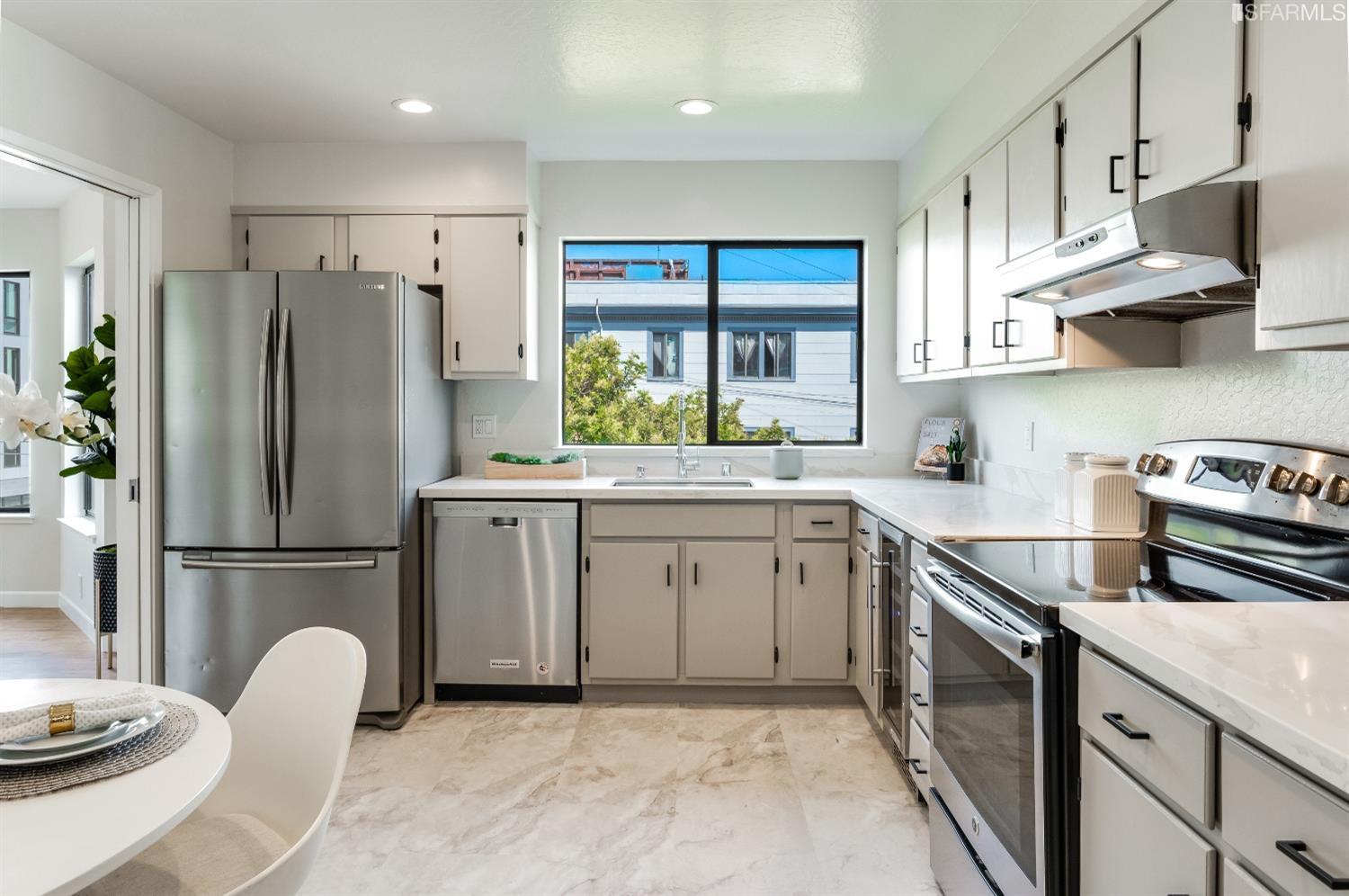97 Duboce Avenue