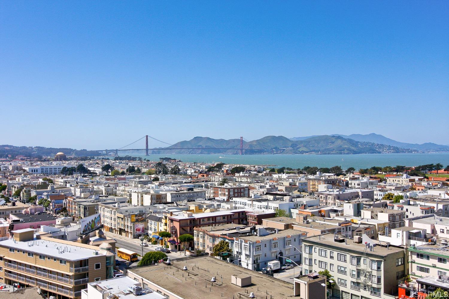 2701 Van Ness Avenue Unit: 210