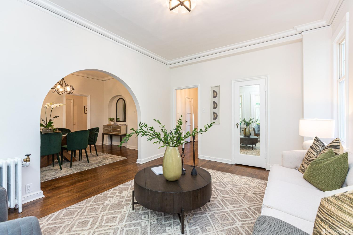 2701 Van Ness Avenue Unit: 210