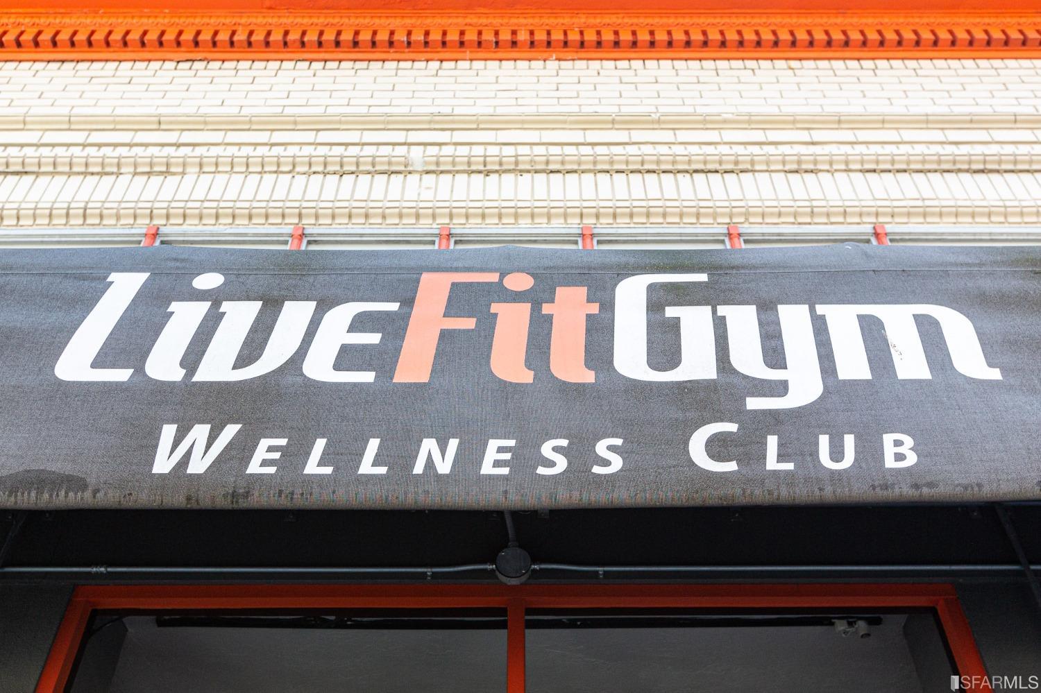 2701 Van Ness Avenue Unit: 210