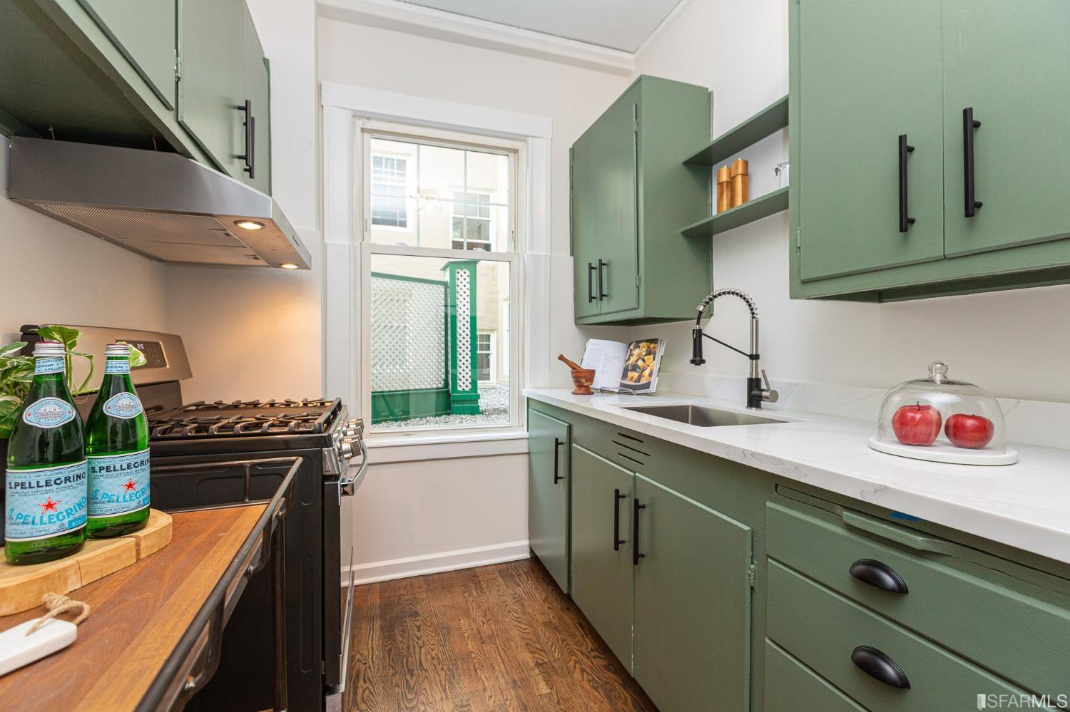 2701 Van Ness Avenue Unit: 210