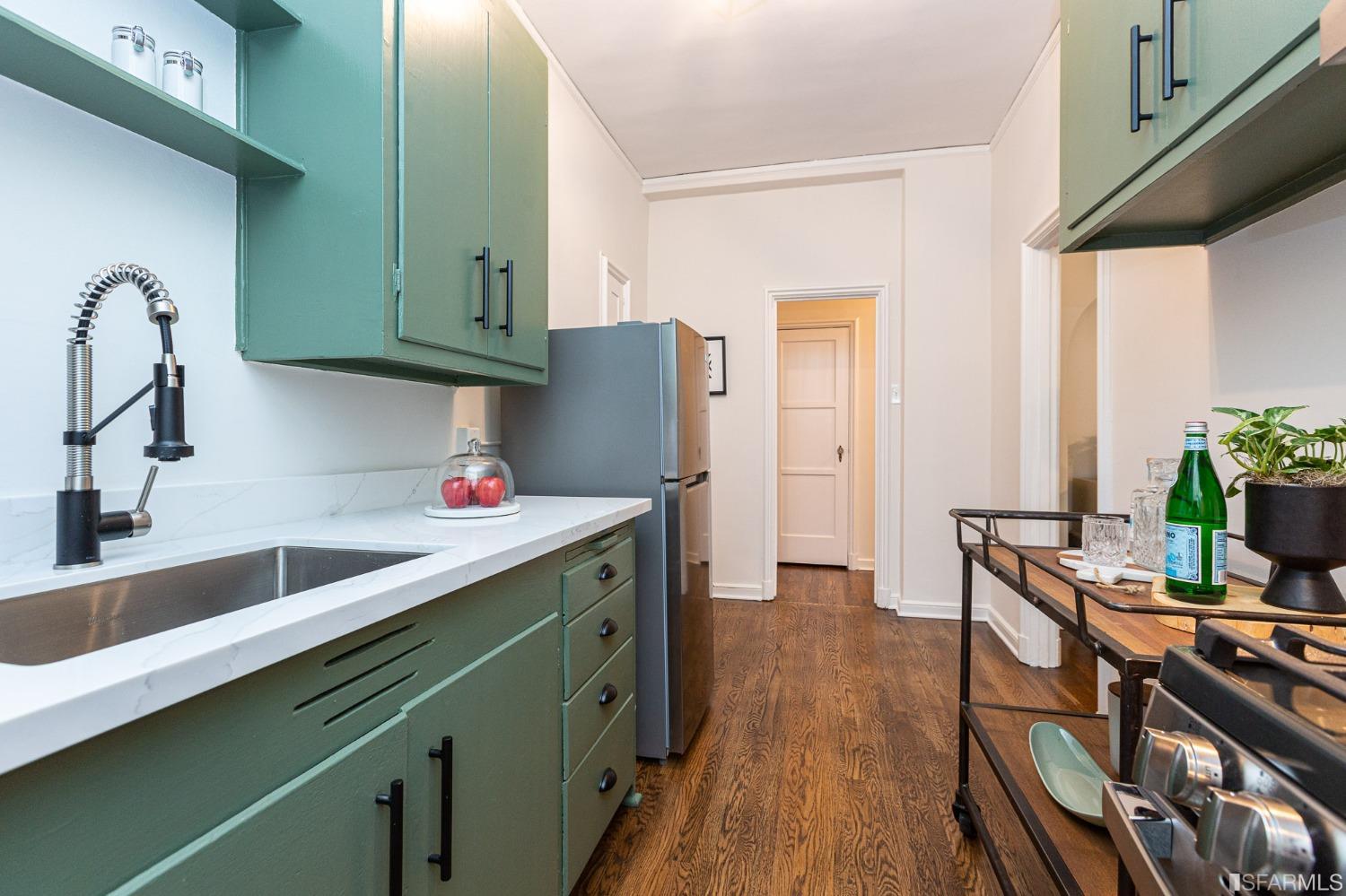 2701 Van Ness Avenue Unit: 210