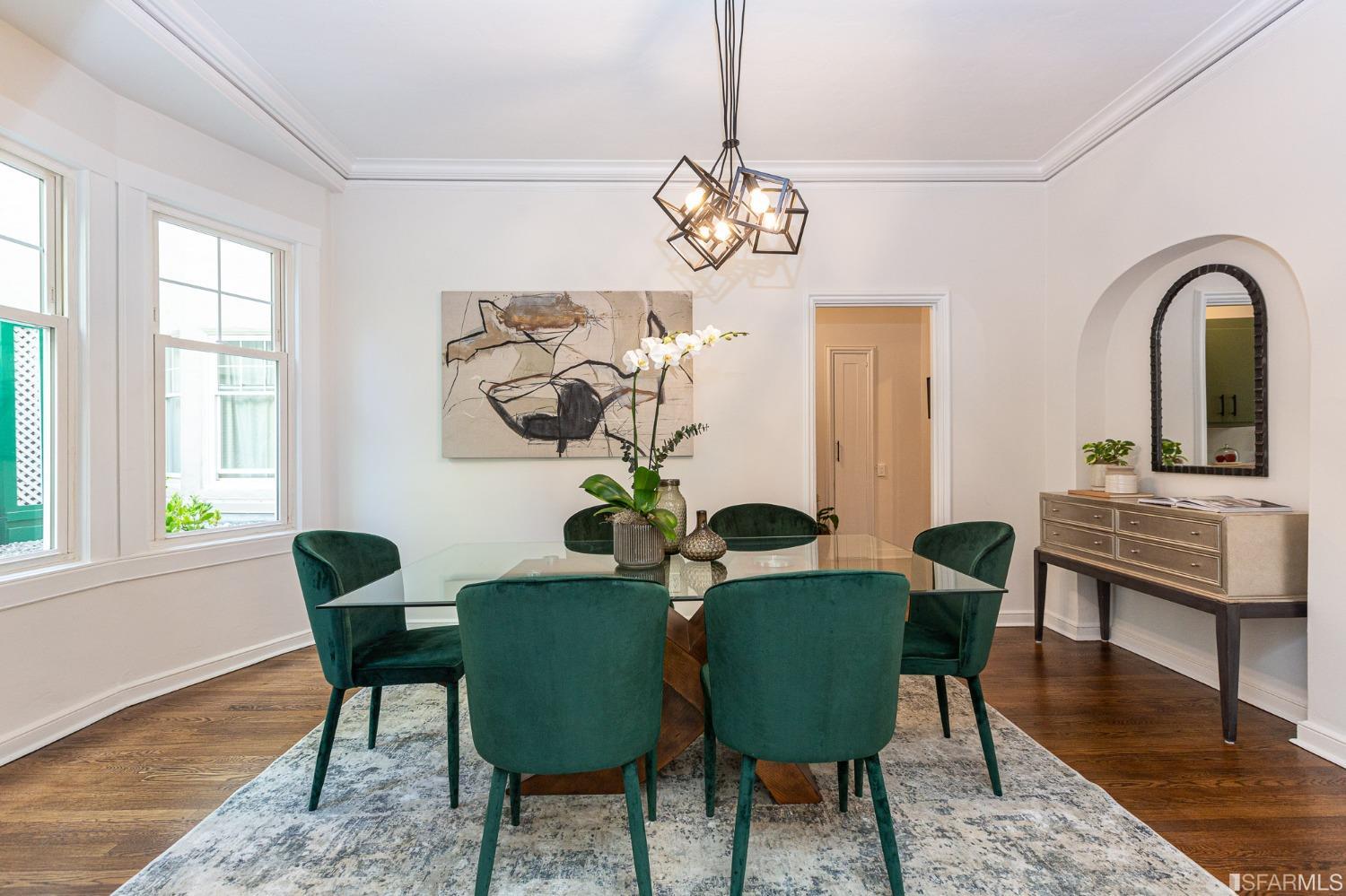 2701 Van Ness Avenue Unit: 210