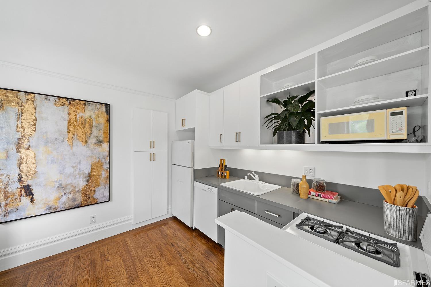 244 Downey Street Unit: 3