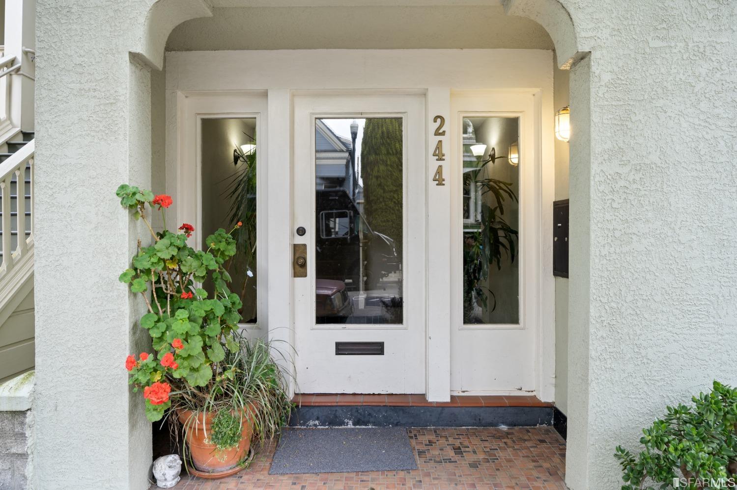 244 Downey Street Unit: 3