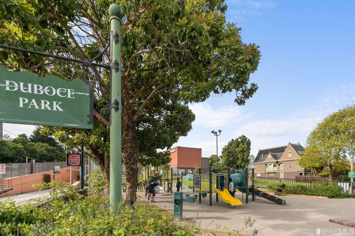 570 Page Street Unit: 7