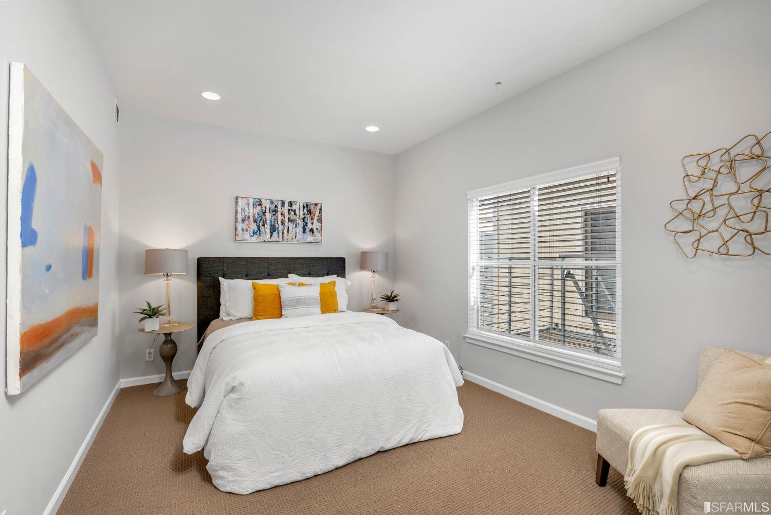 570 Page Street Unit: 7