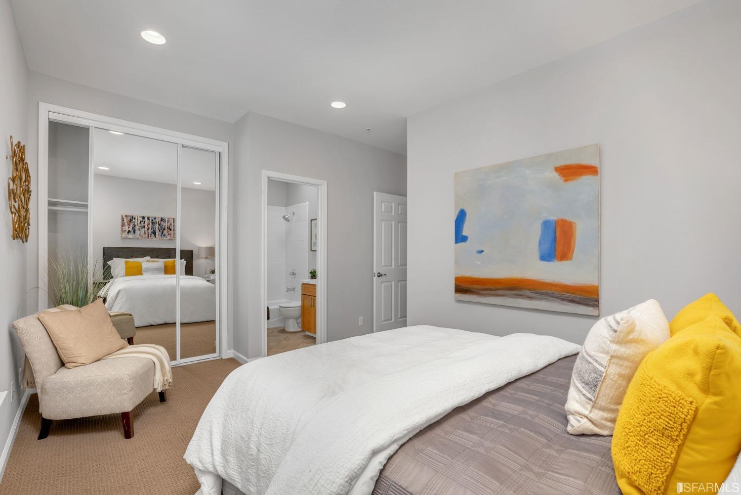 570 Page Street Unit: 7