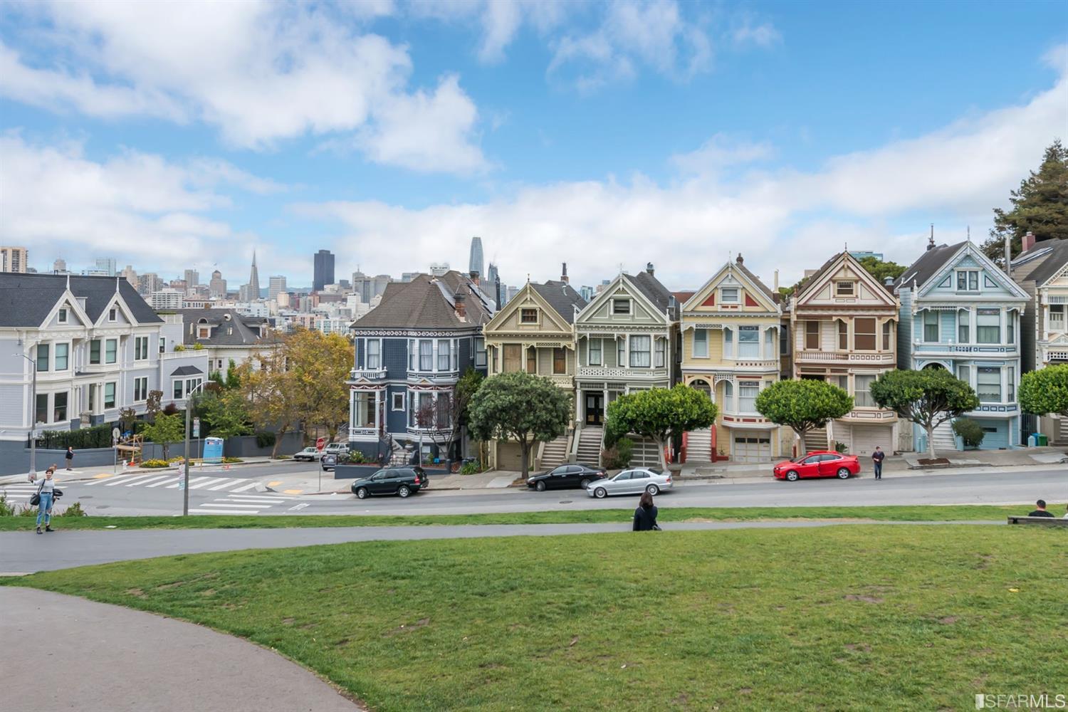 570 Page Street Unit: 7