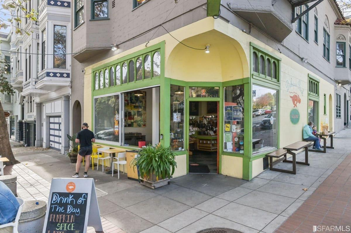 570 Page Street Unit: 7