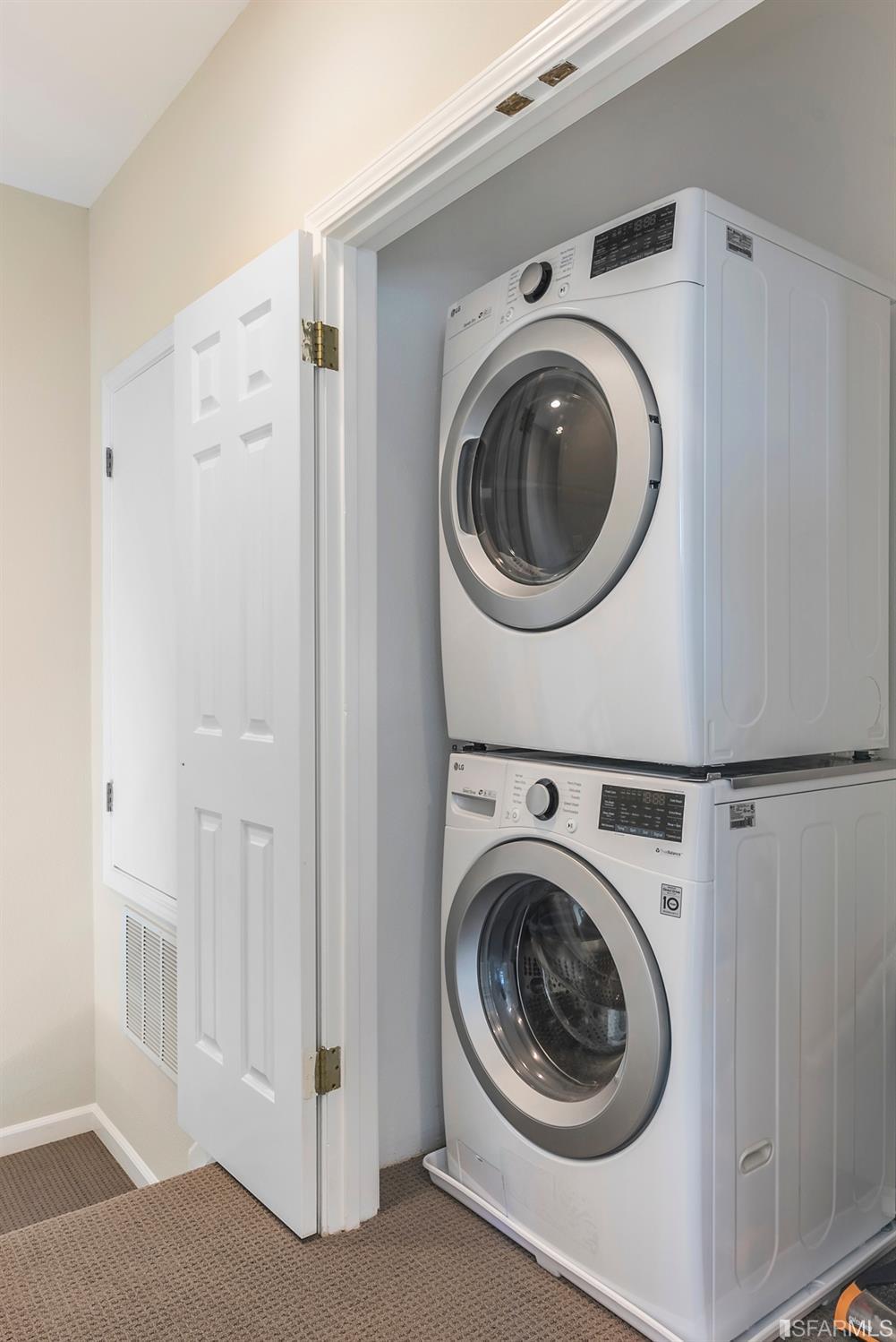 570 Page Street Unit: 7