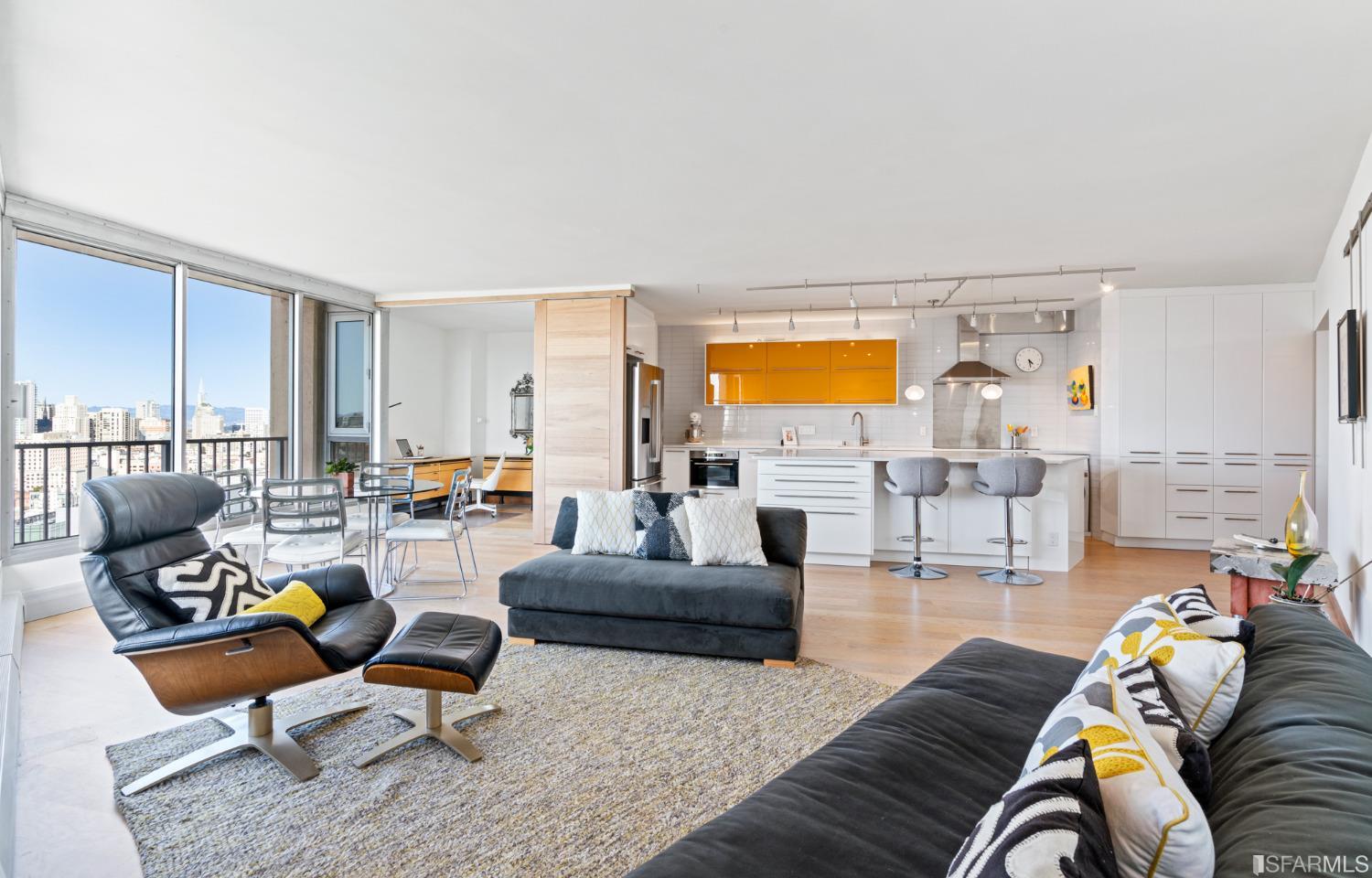 1200 Gough Street Unit: 23A