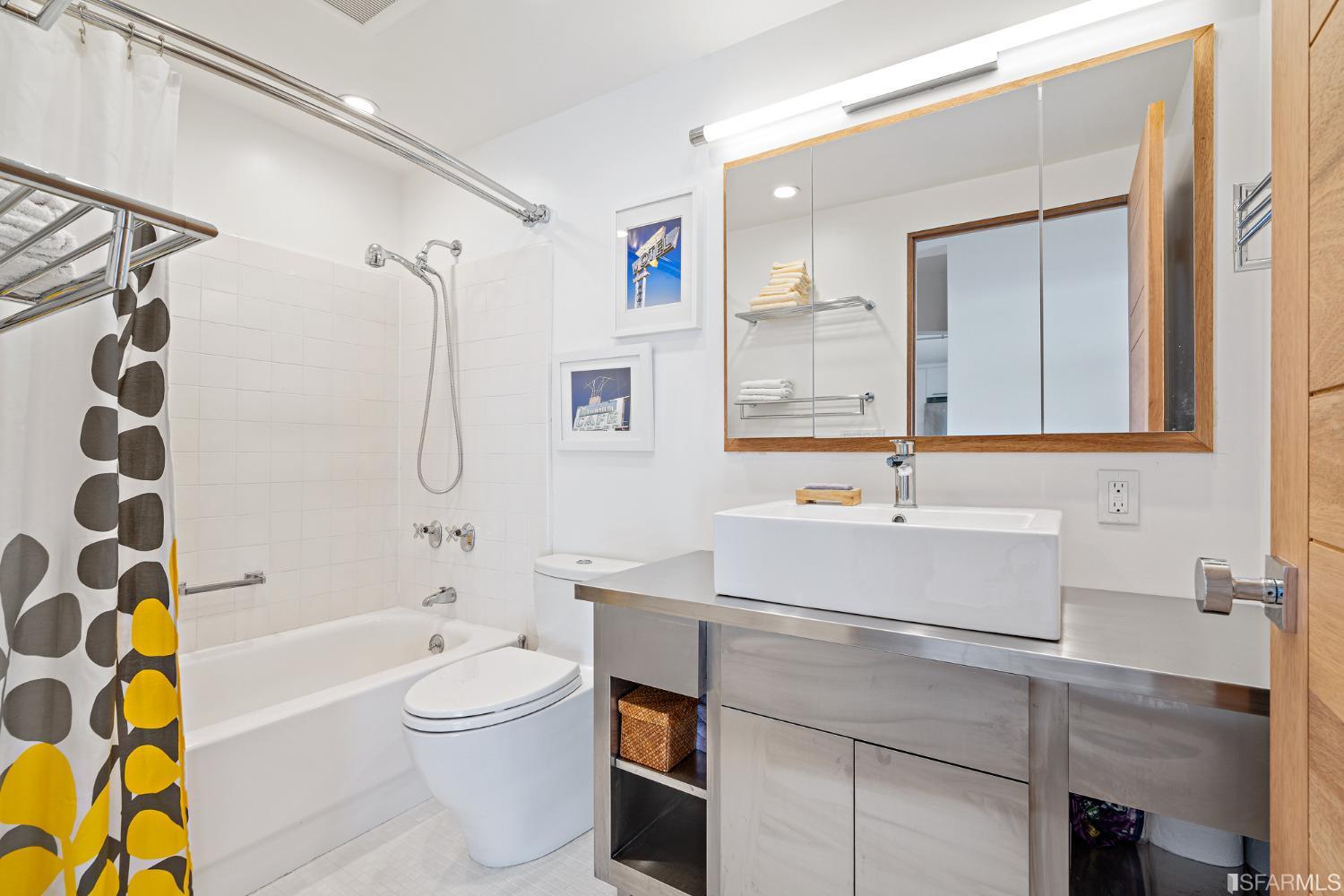 1200 Gough Street Unit: 23A