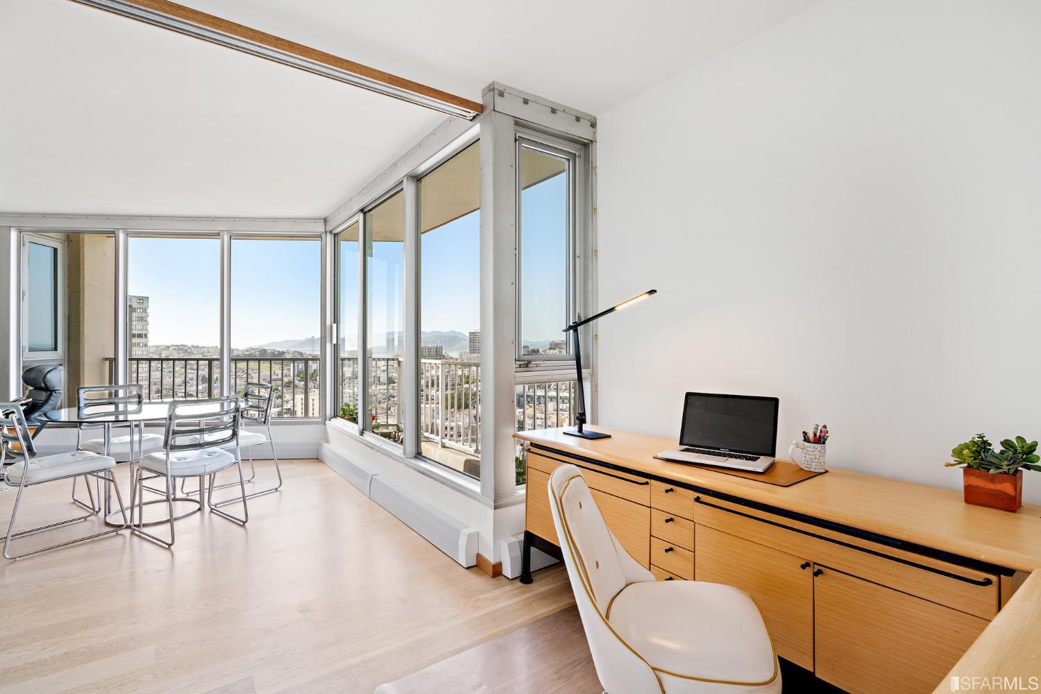 1200 Gough Street Unit: 23A