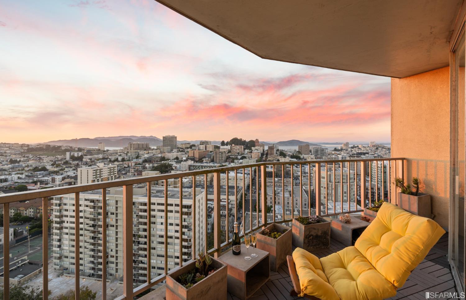 1200 Gough Street Unit: 23A