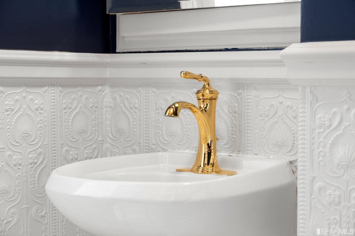 850 Powell Street Unit: 501