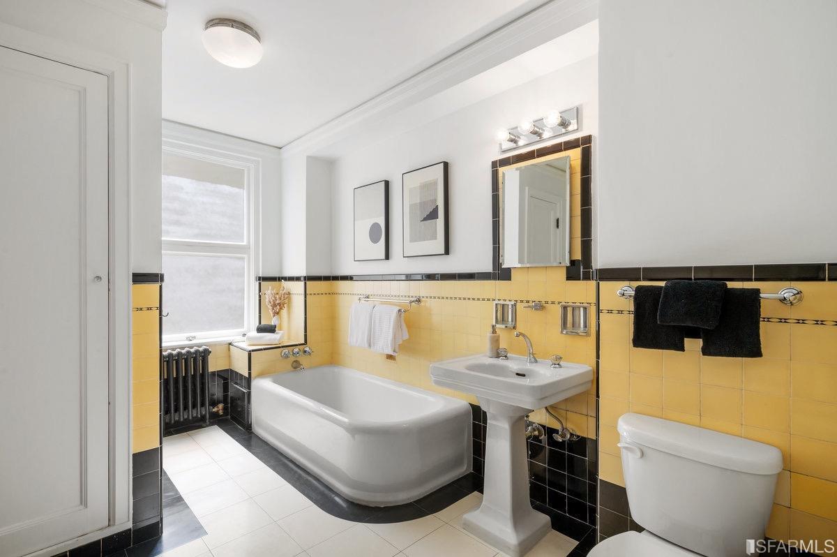 850 Powell Street Unit: 501