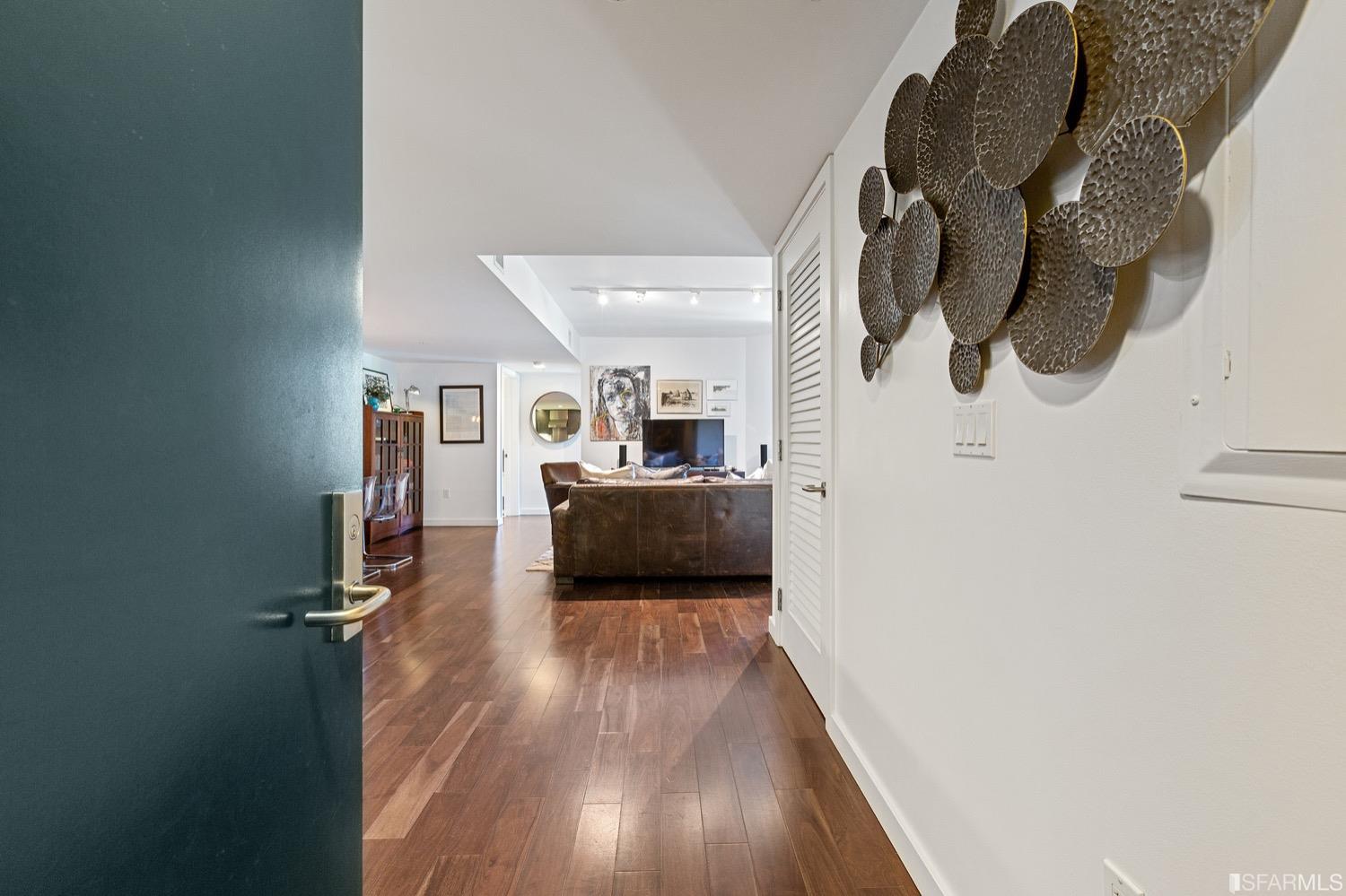 2125 Bryant Street Unit: 204